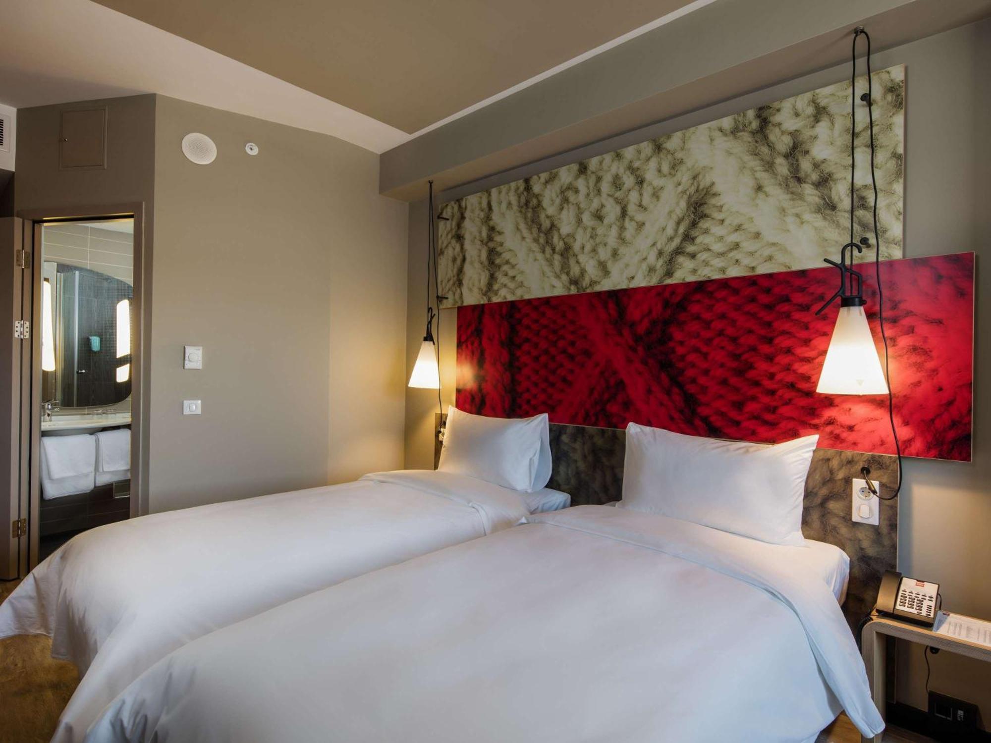 ไอบิส อิสตันบูล เวสต์ Hotel ภายนอก รูปภาพ